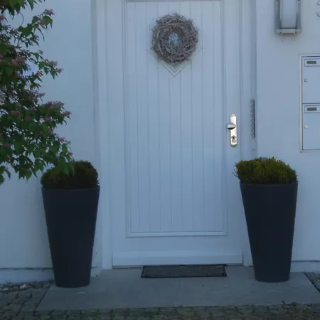 Laura Laeufers Chiemsee Gstadt *